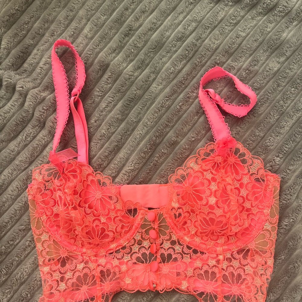 ForLove&Lemons Bralette in Coral Pink